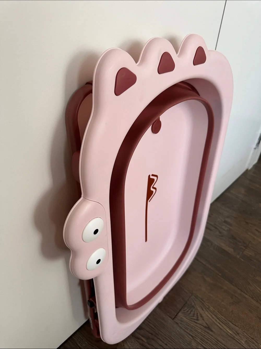 Pink Kids Bathtub with Maroon Insert - Cute Bath Tub for Toddlers